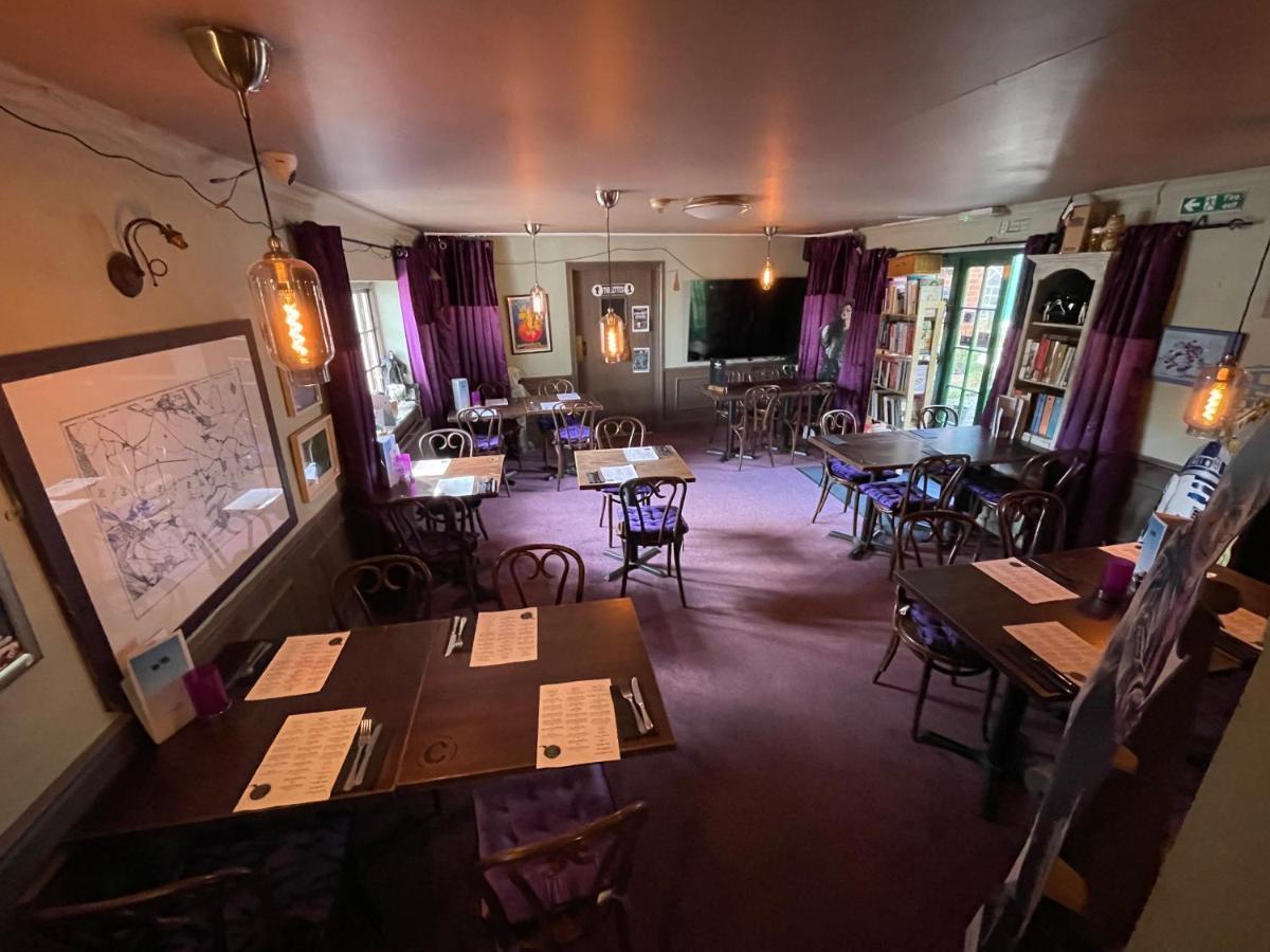 The Raven Suite Henley-on-Thames Екстер'єр фото